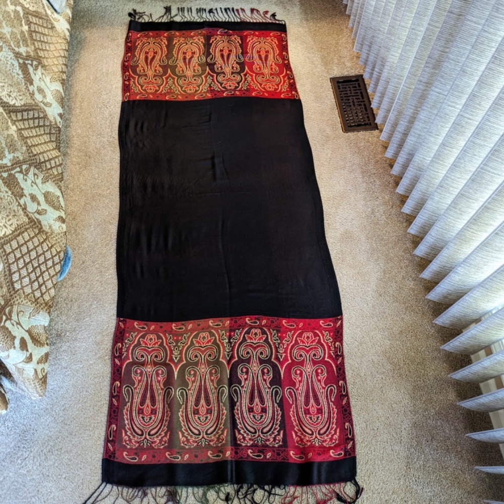 Large Scarf or Wrap with Fringe - Picture 2 of 10